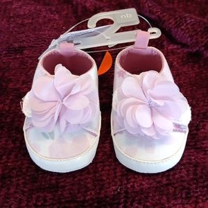 New born shoes